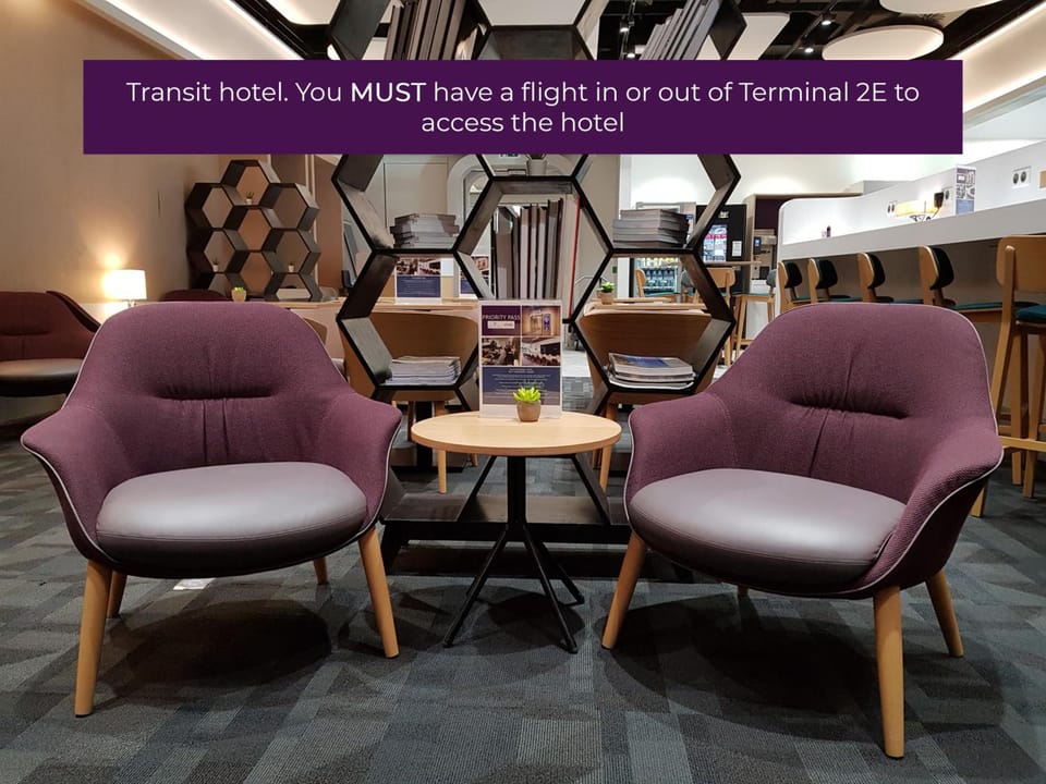 Shared lounge/TV area