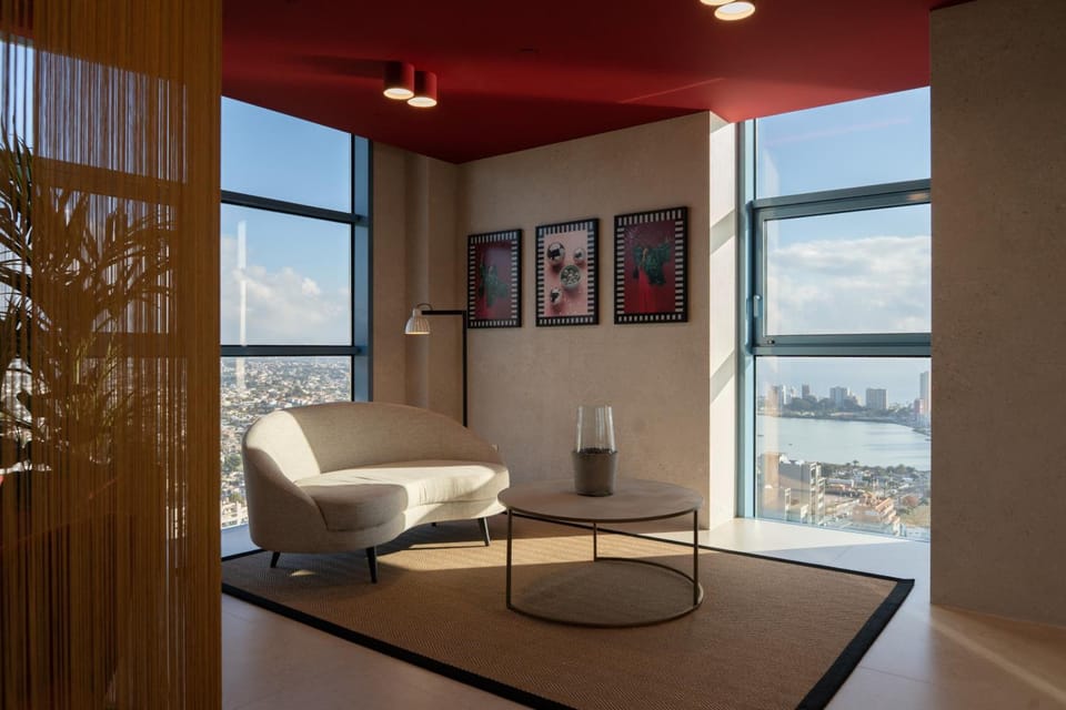 Suitopia - Sol y Mar Suites Hotel Hotel in Calp