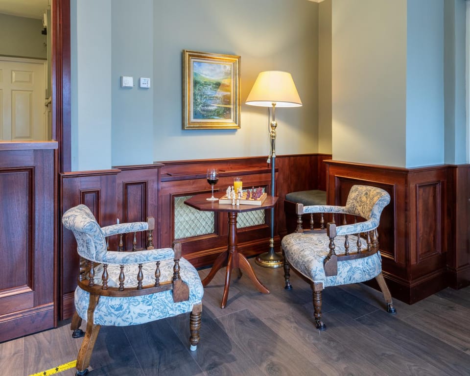 Earls Court House Hotel in Killarney