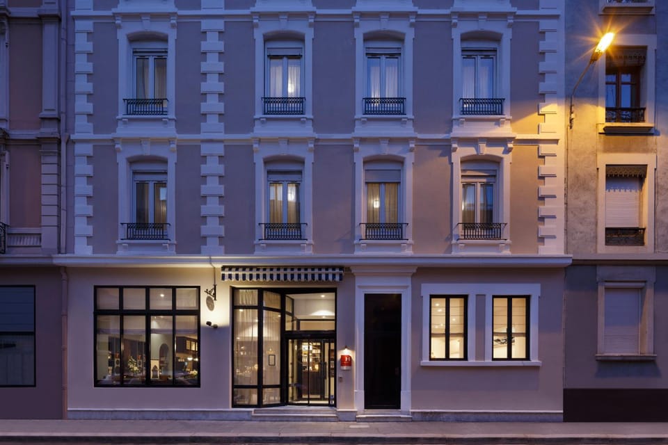 Maison Barbillon Grenoble – Centre Gare Hotel in Grenoble