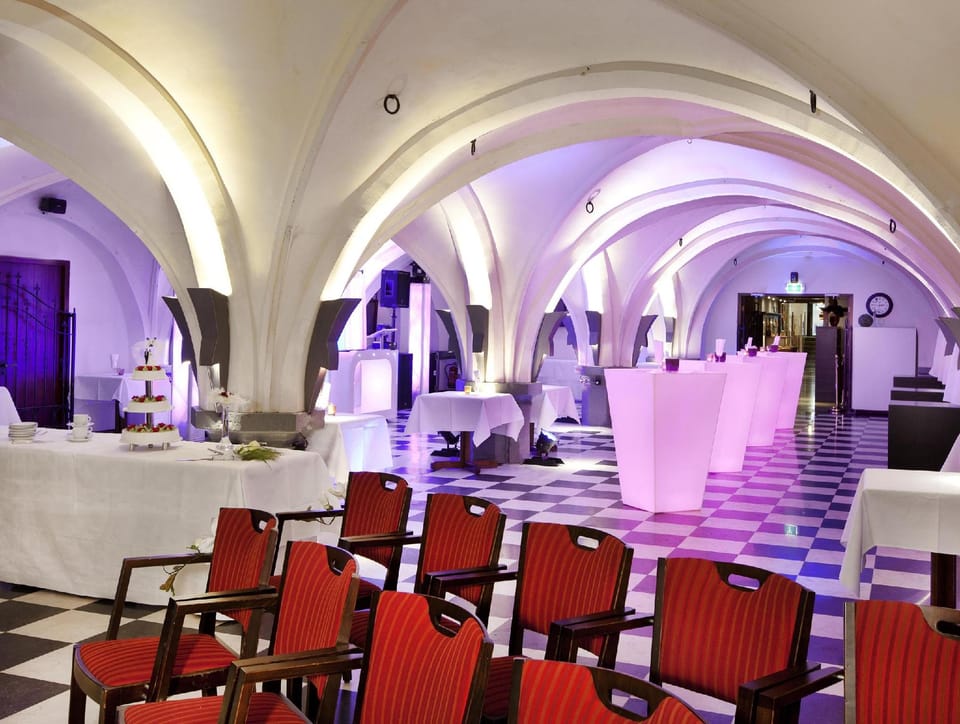 Golden Tulip Hotel Central Hotel in North Brabant (province)