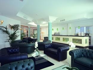 Bar/lounge