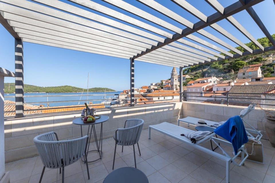 Hotel San Giorgio Hotel in Vis