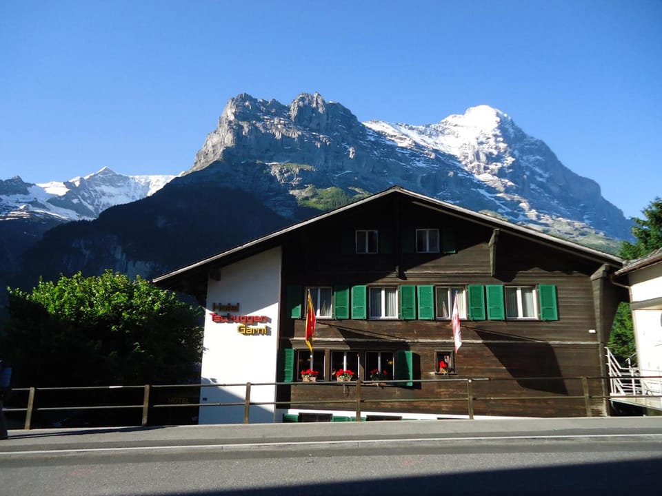 Tschuggen Apartment - No Kitchen Hotel in Grindelwald