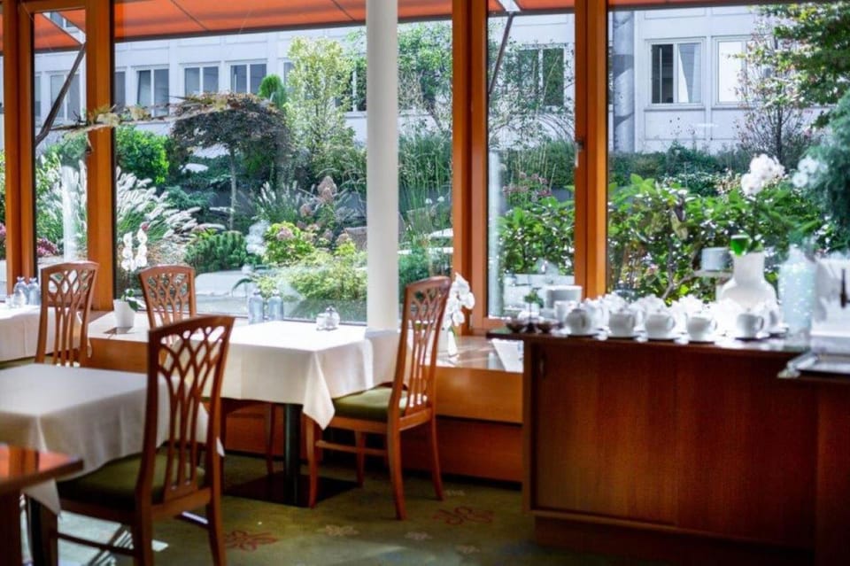 Kronenhotel Hotel in Stuttgart