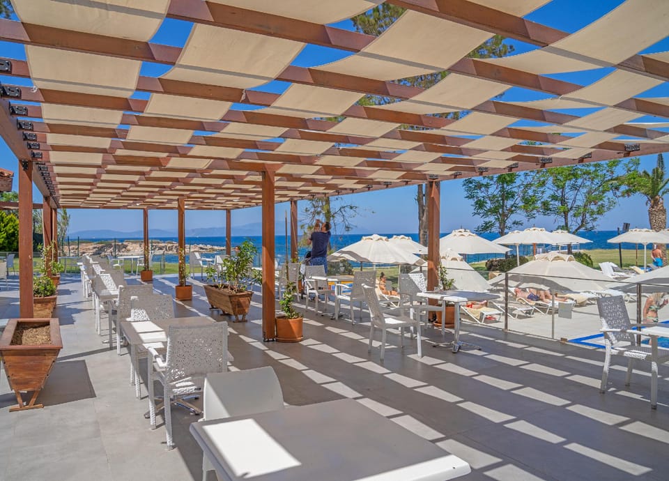 Le Bleu Hotel & Resort Kusadasi - Ultra All Inclusive Resort in Kusadasi