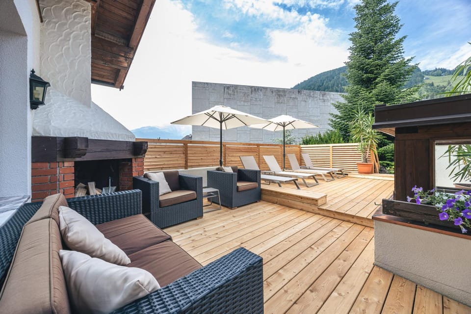 Hotel Neue Post Hotel in Zell am See