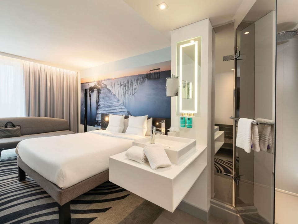 Guestroom