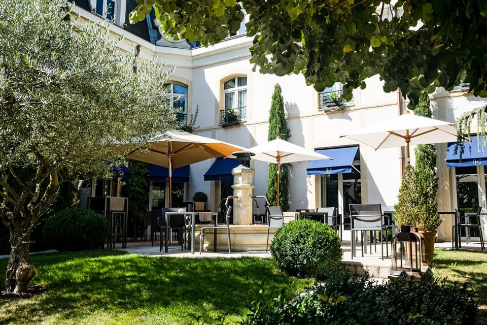 Hostellerie Cèdre & Spa Beaune Hotel in Beaune