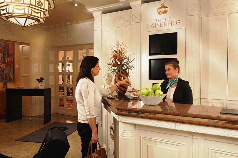 Hotel Kaiserhof Deluxe Hotel in Lubeck