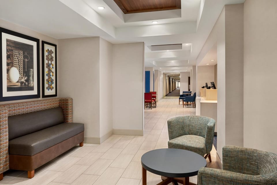 Holiday Inn Express Hotel & Suites McAlester By IHG Hotel in McAlester