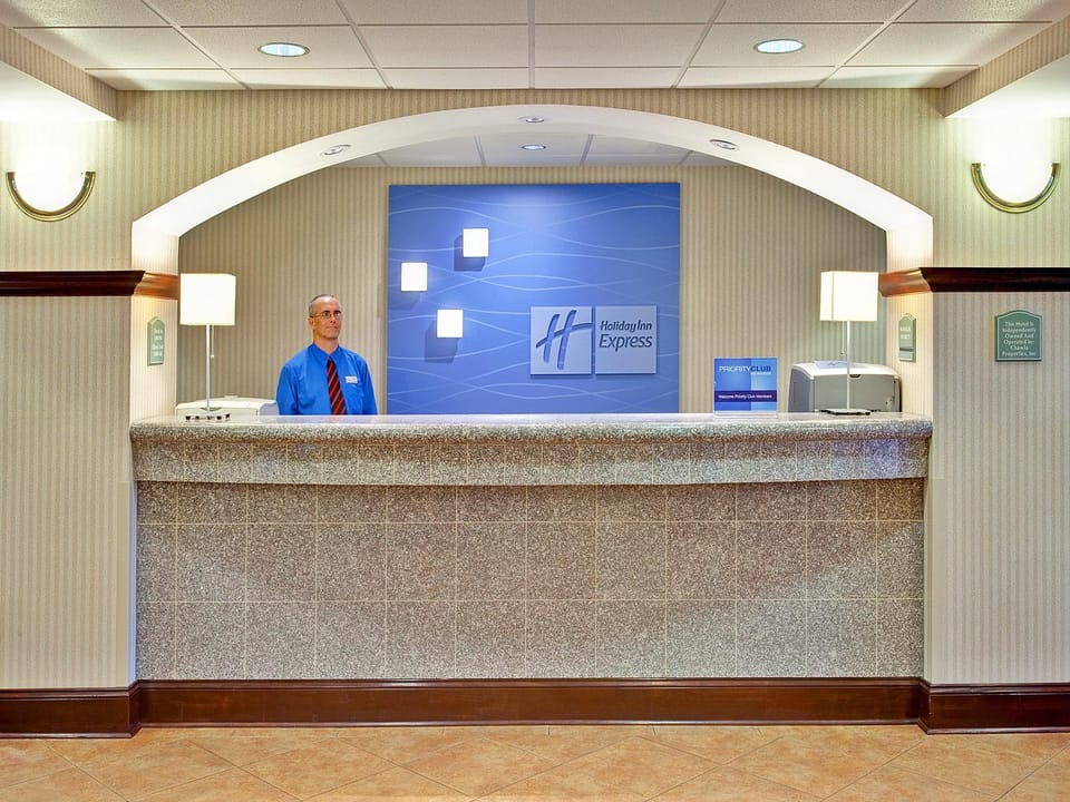 Holiday Inn Express Hotel & Suites Greenwood By IHG Hotel in Mississippi