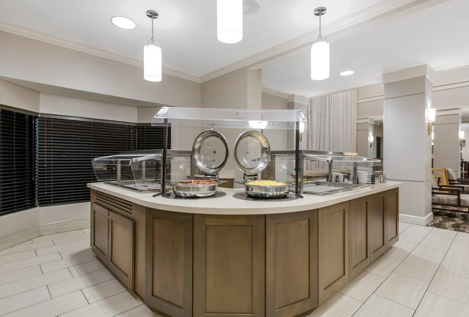 Staybridge Suites Chesapeake-Virginia Beach By IHG Hotel in Chesapeake