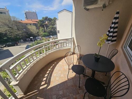Apartments Kovac Hotel in Makarska
