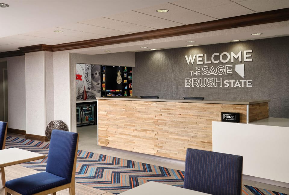 Hampton Inn & Suites Las Vegas-Red Rock/Summerlin Hotel in Spring Valley