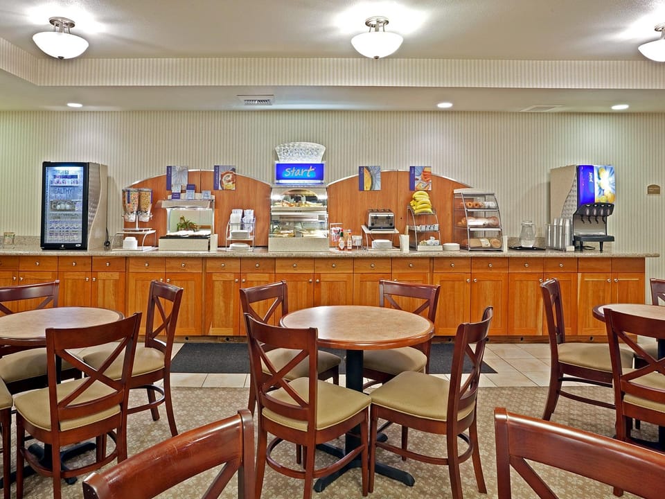Holiday Inn Express & Suites Lacey – Olympia By IHG Hotel in Olympia