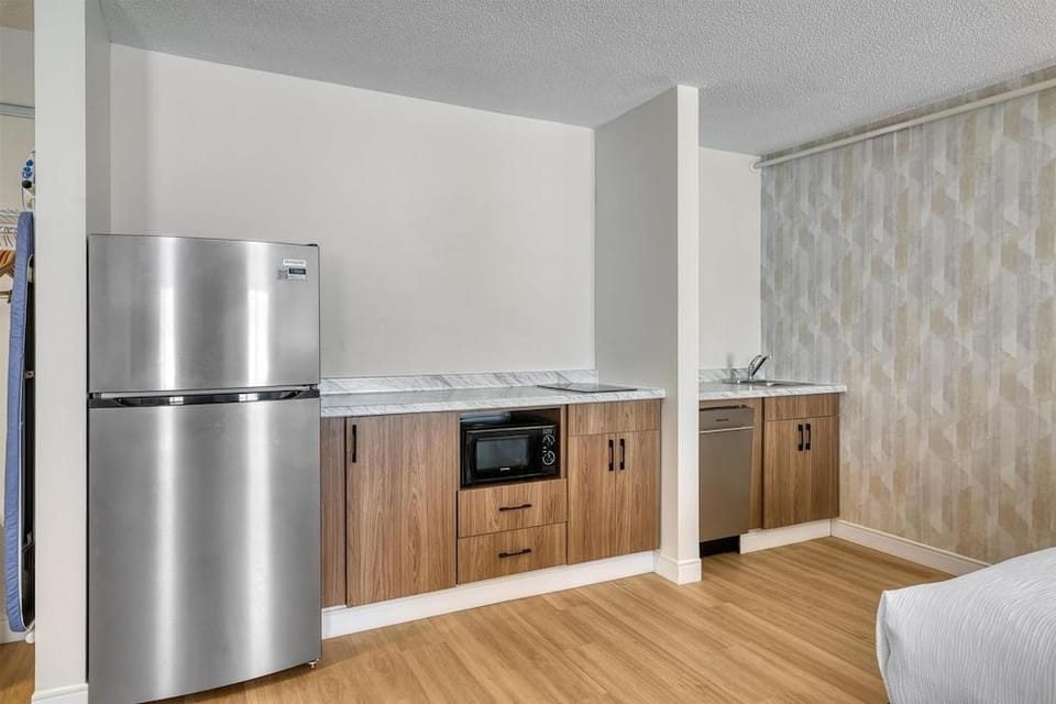 Regency Inn Inn in West Springfield