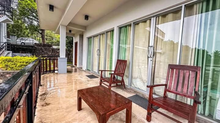Lotus Villa Holiday Resort Resort in Southern Province