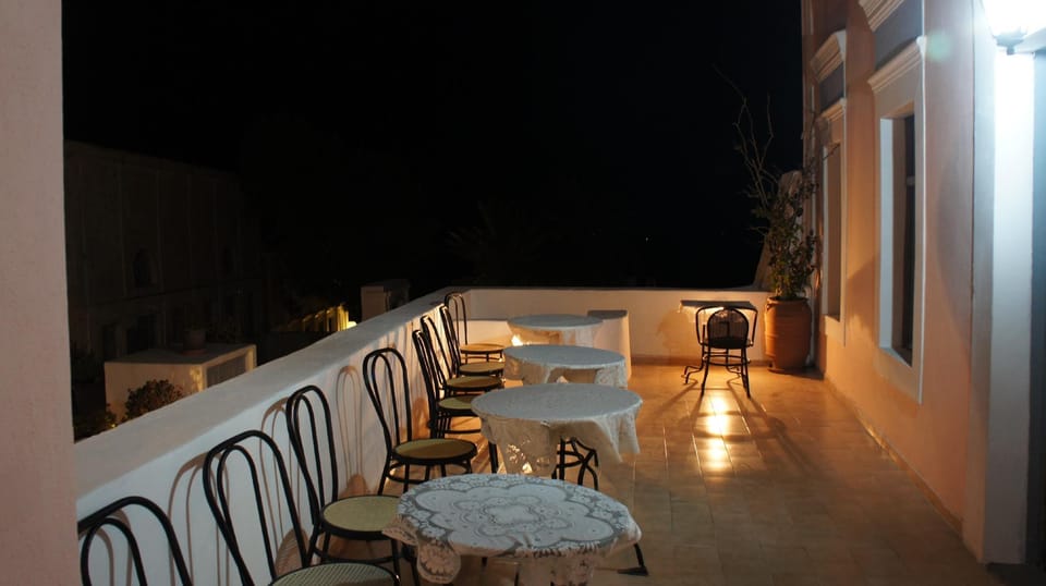 Marcos Rooms Apartment hotel in Oia