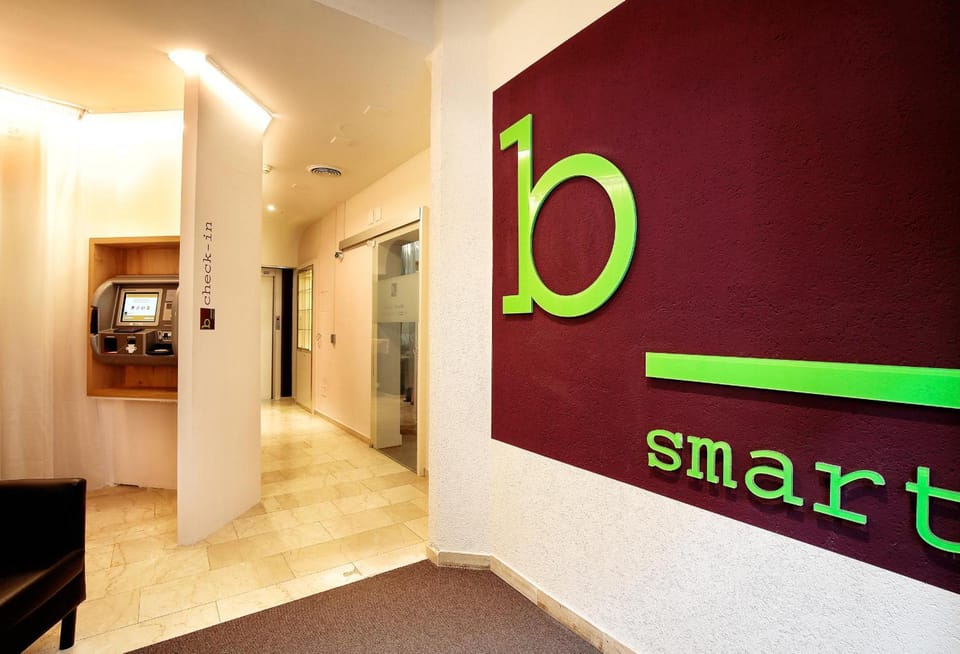 b_smart motel Basel Hotel in Basel