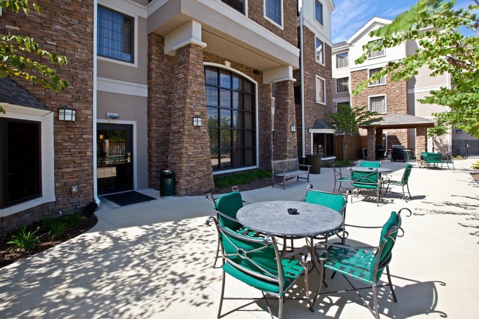 Staybridge Suites Indianapolis-Airport By IHG Hotel in Plainfield