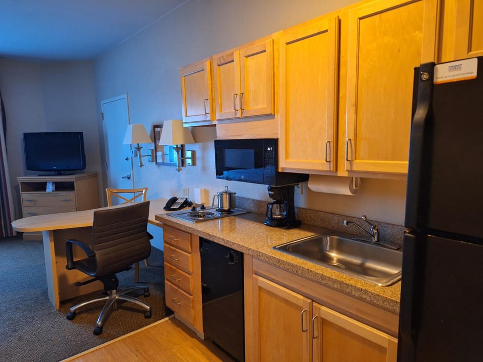 Candlewood Suites Junction City - Ft. Riley By IHG Hotel in Junction City