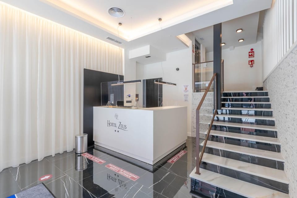 Hotel Zeus Hotel in Malaga