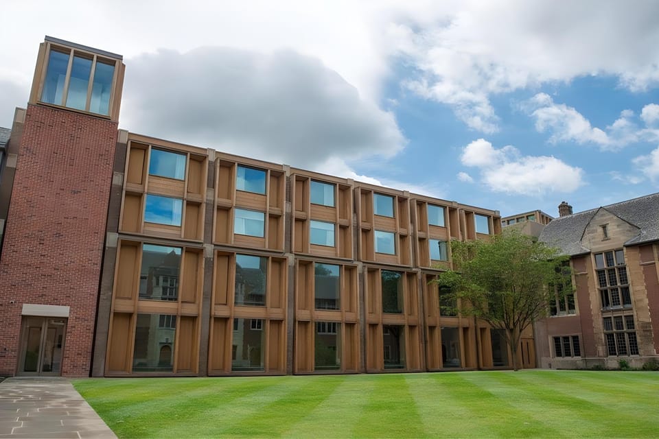 West Court- Jesus College Hotel in Cambridge