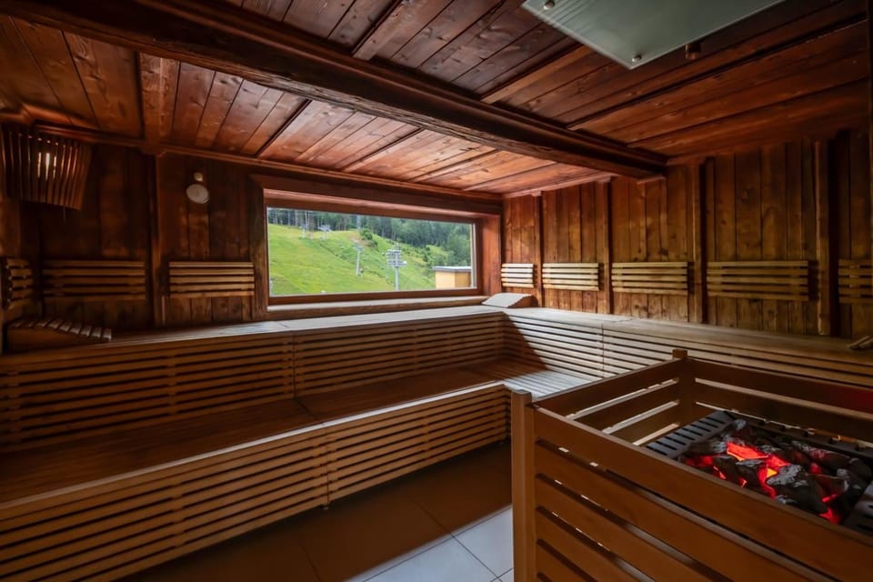 Relax Resort Hotel Kreischberg Hotel in Carinthia, Austria
