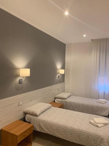 Bologna Centrale Stanze Hotel in Bologna