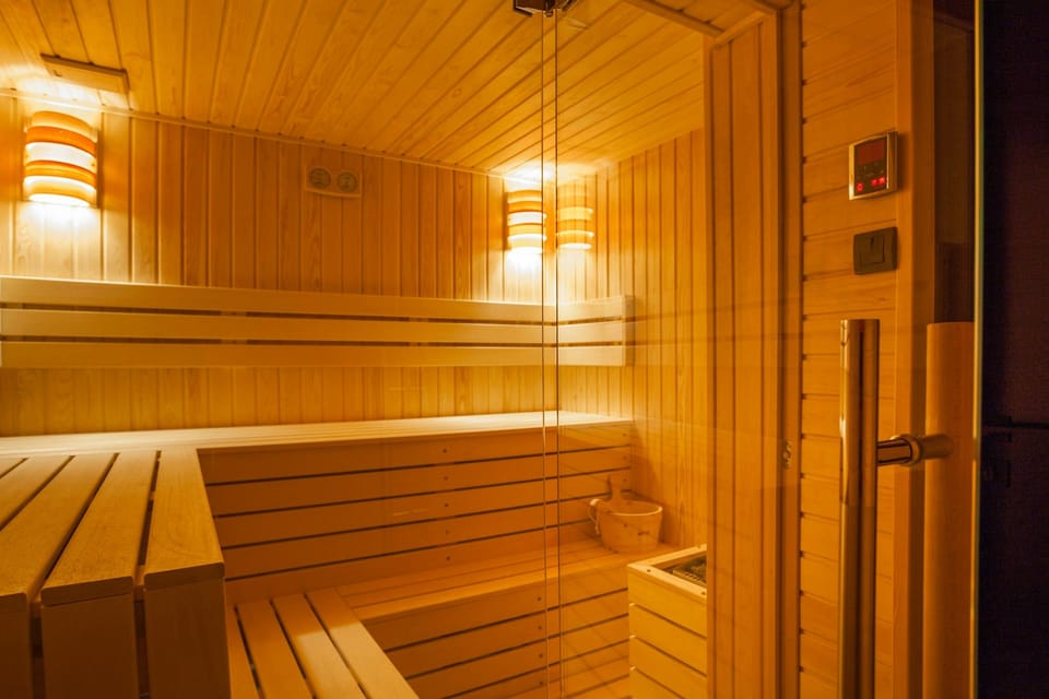 SAINT TEN Hotel Hotel in Belgrade