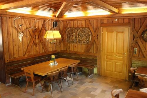 Gasthof Gosausee Hotel in Salzburgerland