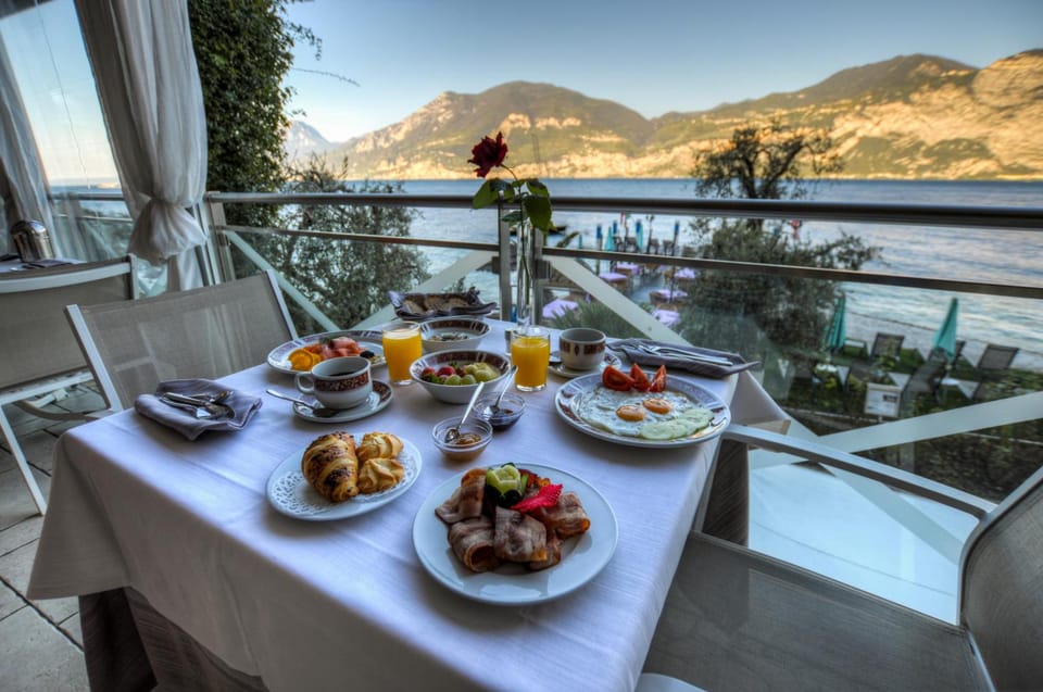 Belfiore Park Hotel****S Hotel in Brenzone sul Garda