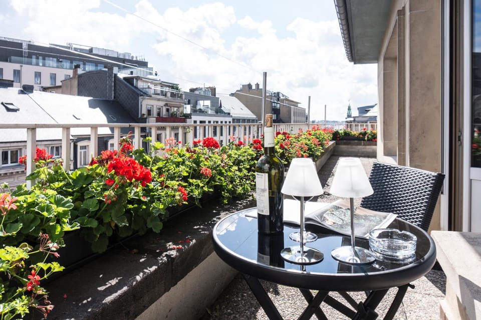 The Queen Luxury Apartments - Villa Carlotta Hotel in Luxembourg