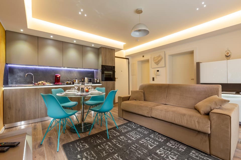 The Queen Luxury Apartments - Villa Carlotta Hotel in Luxembourg