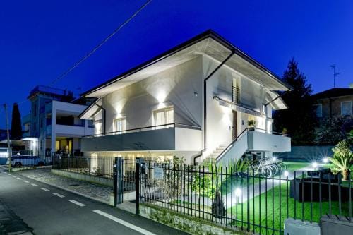 Garda Diamant Hotel in Desenzano del Garda