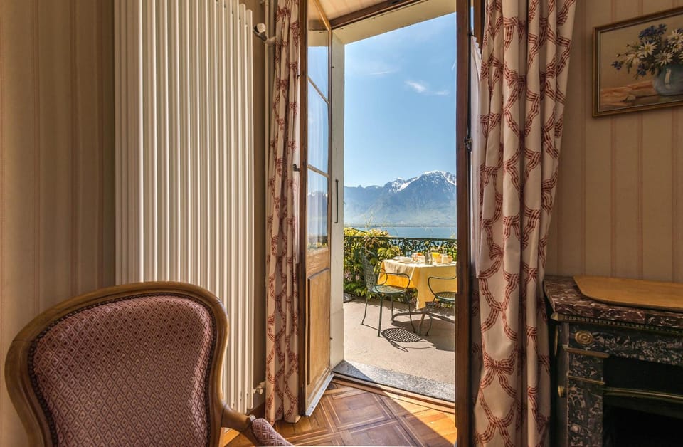 Swiss Historic Hotel Masson Hotel in Montreux