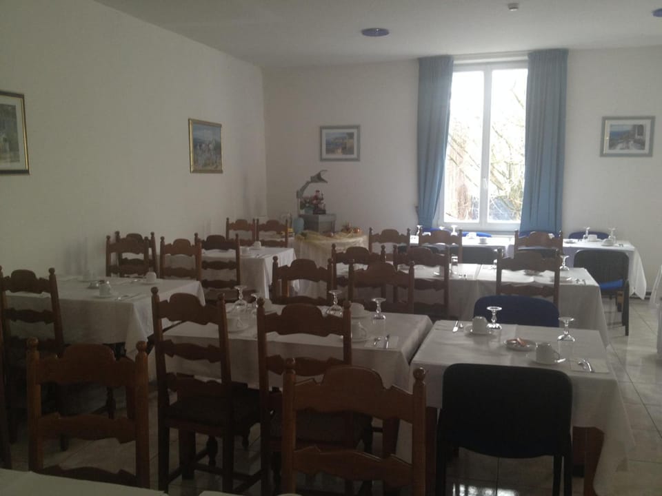 Hotel Le Strasbourg Hotel in Mulhouse