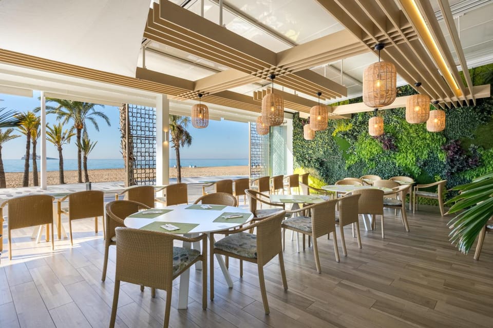 Les Dunes Comodoro Hotel in Benidorm