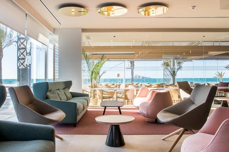 Bar/lounge