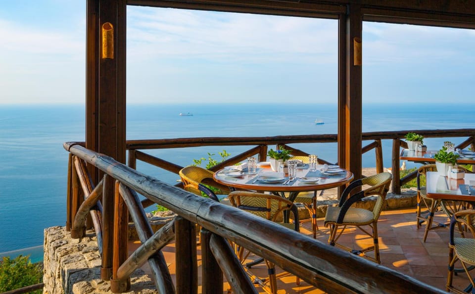 Monastero Santa Rosa Hotel & Spa Hotel in Conca dei Marini