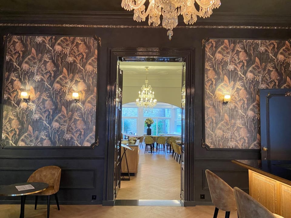 Bar/lounge