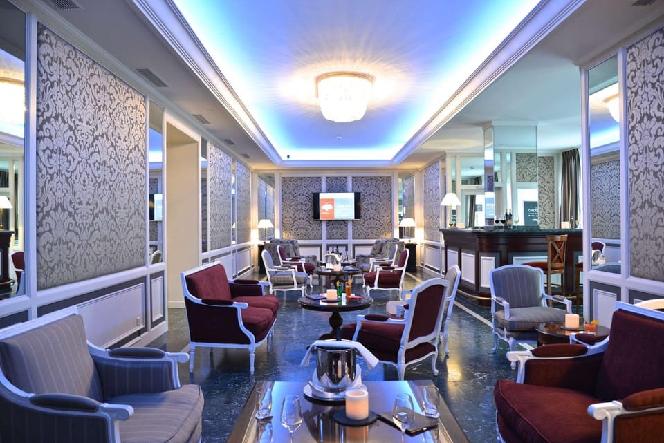 Carlton Lausanne Boutique Hotel Hotel in Lausanne