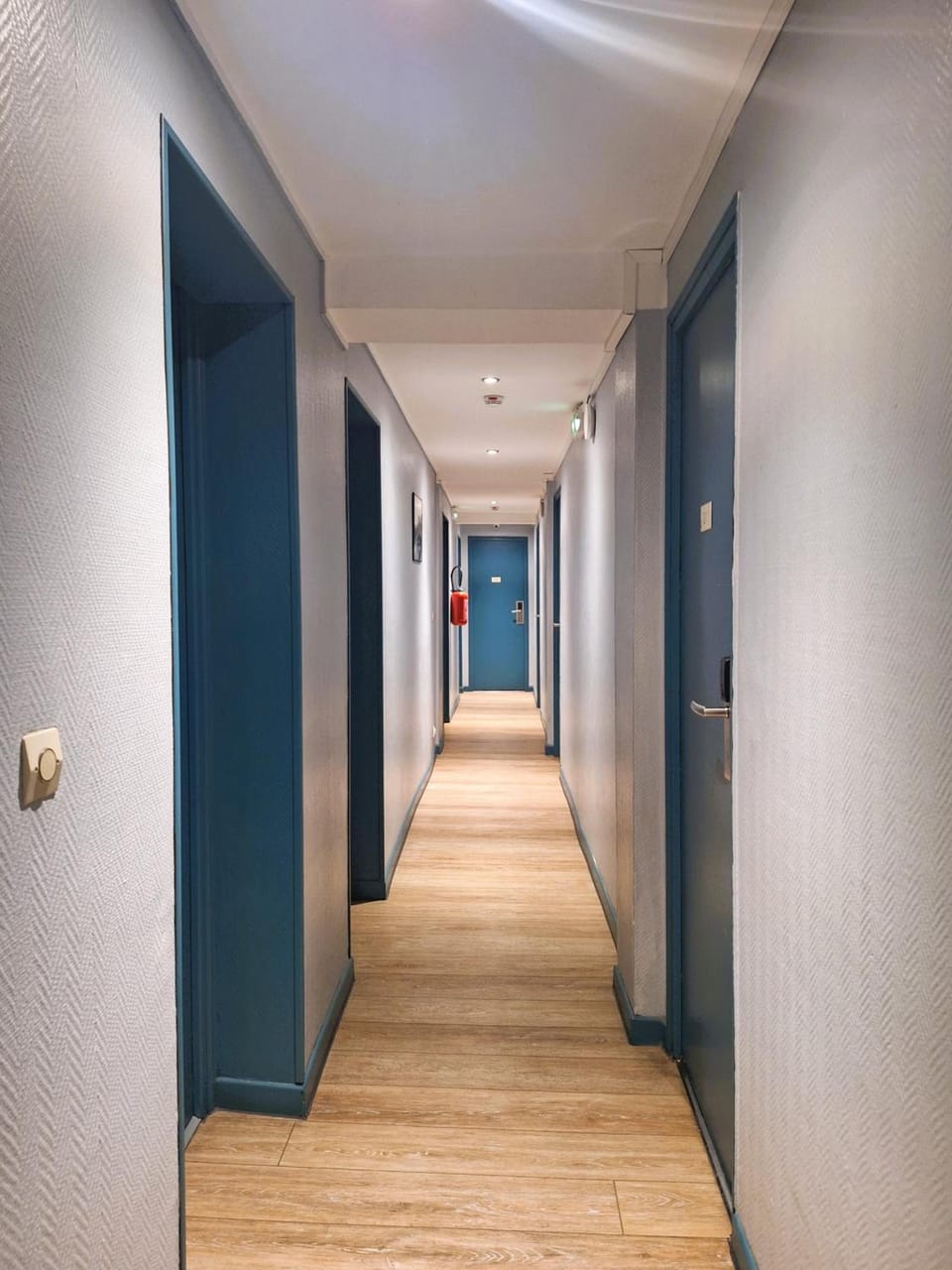 Hipotel Paris Gambetta Republique Hotel in Paris