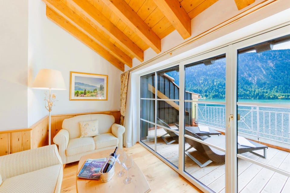 Via Salina - Hotel am See - Adults Only Hotel in Tyrol