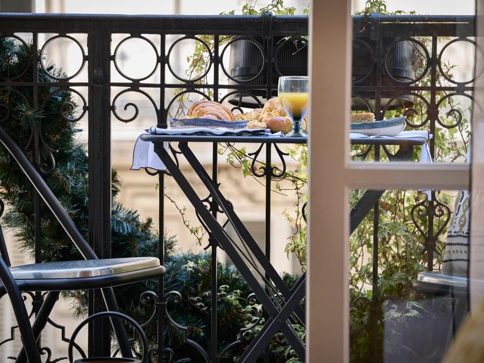 Beausejour Ranelagh Hotel in Paris