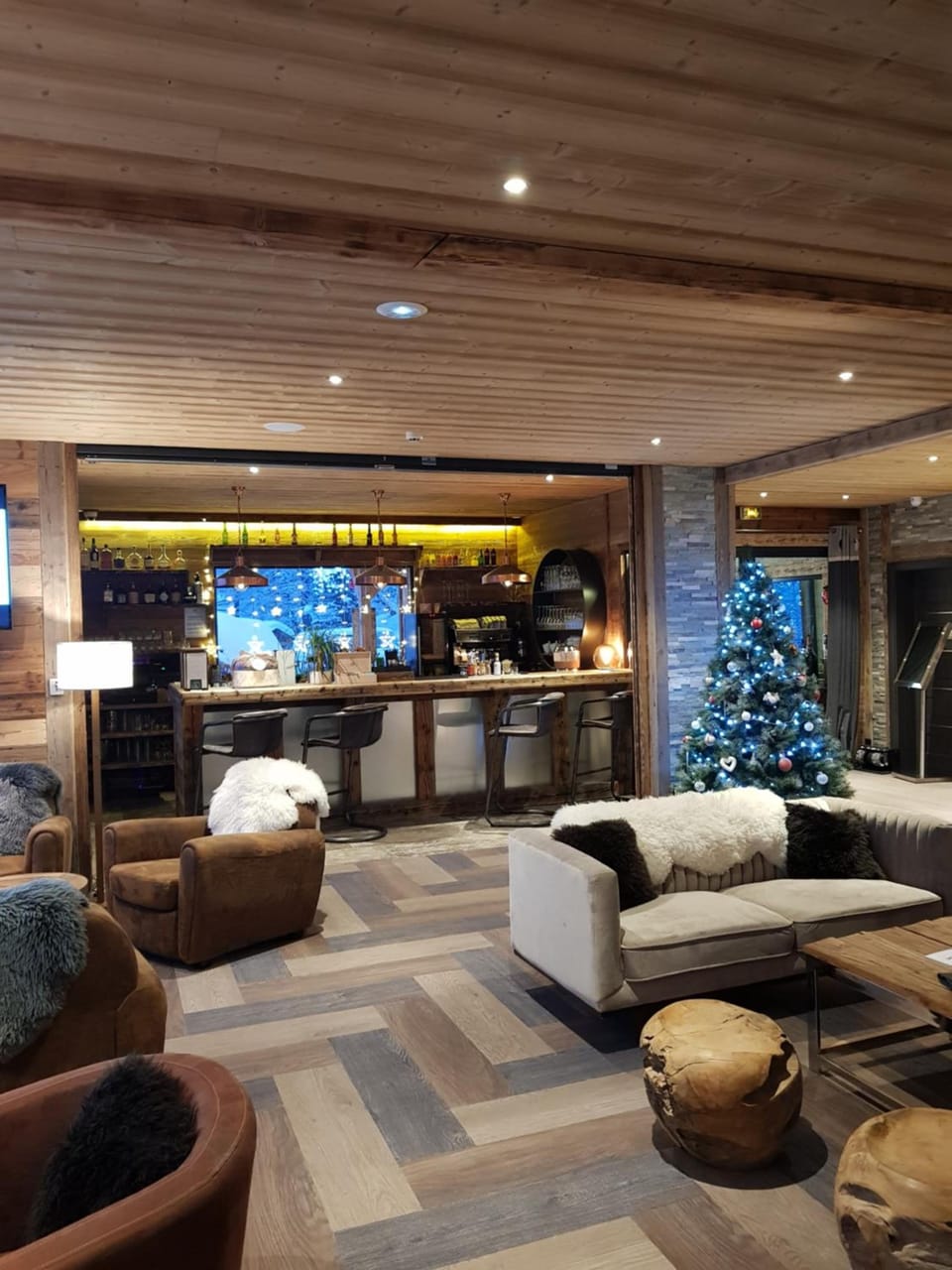 Chalet Marano Restaurant & Spa Hotel in Isola