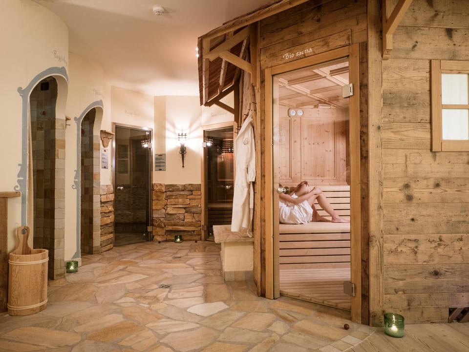 FIORI Dolomites Experience Hotel Hotel in San Vito di Cadore