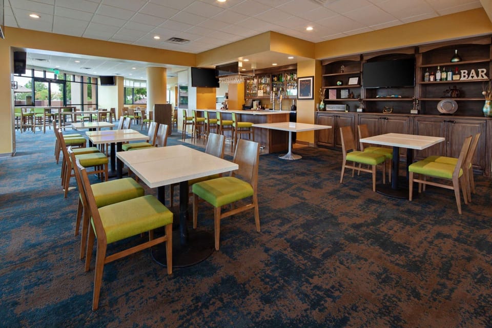 Holiday Inn Palmdale-Lancaster By IHG Hotel in Palmdale