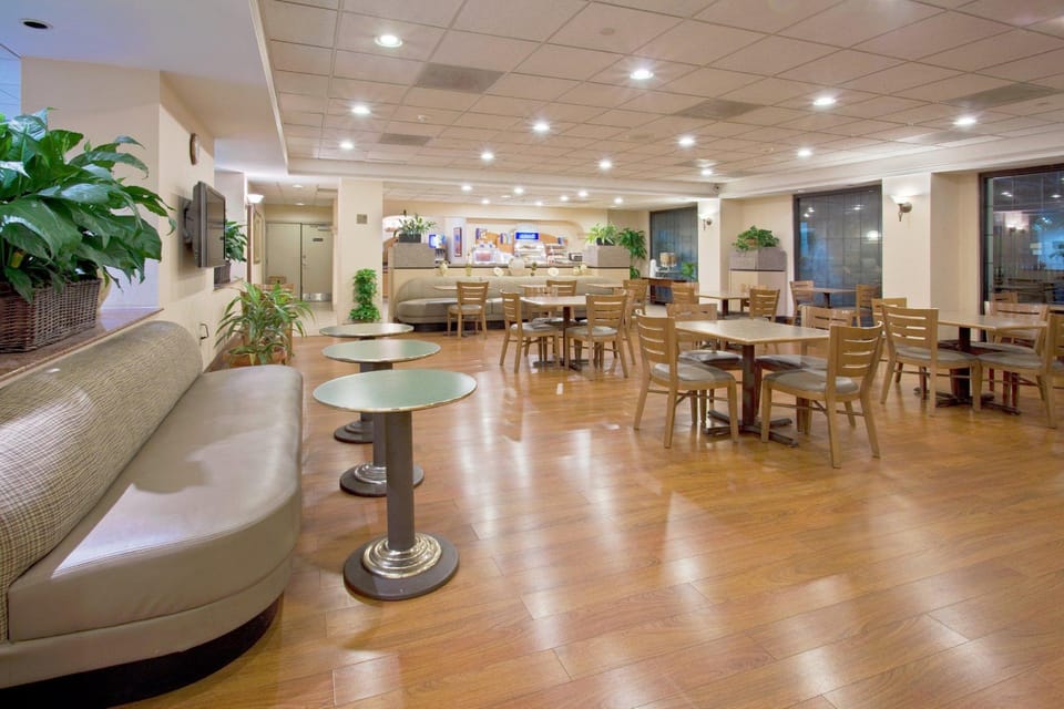 Coffee shop